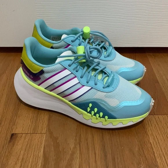 adidas gazelle silver green womens adidas Choigo Womens Trainers *BNIB* H00341 main image 1